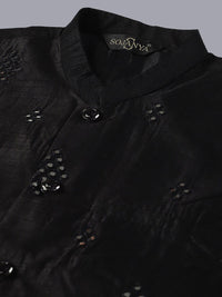 SOJANYA Men Embroidered Mirror Work Pure Cotton Kurta With Pyjamas & Nehru Jacket