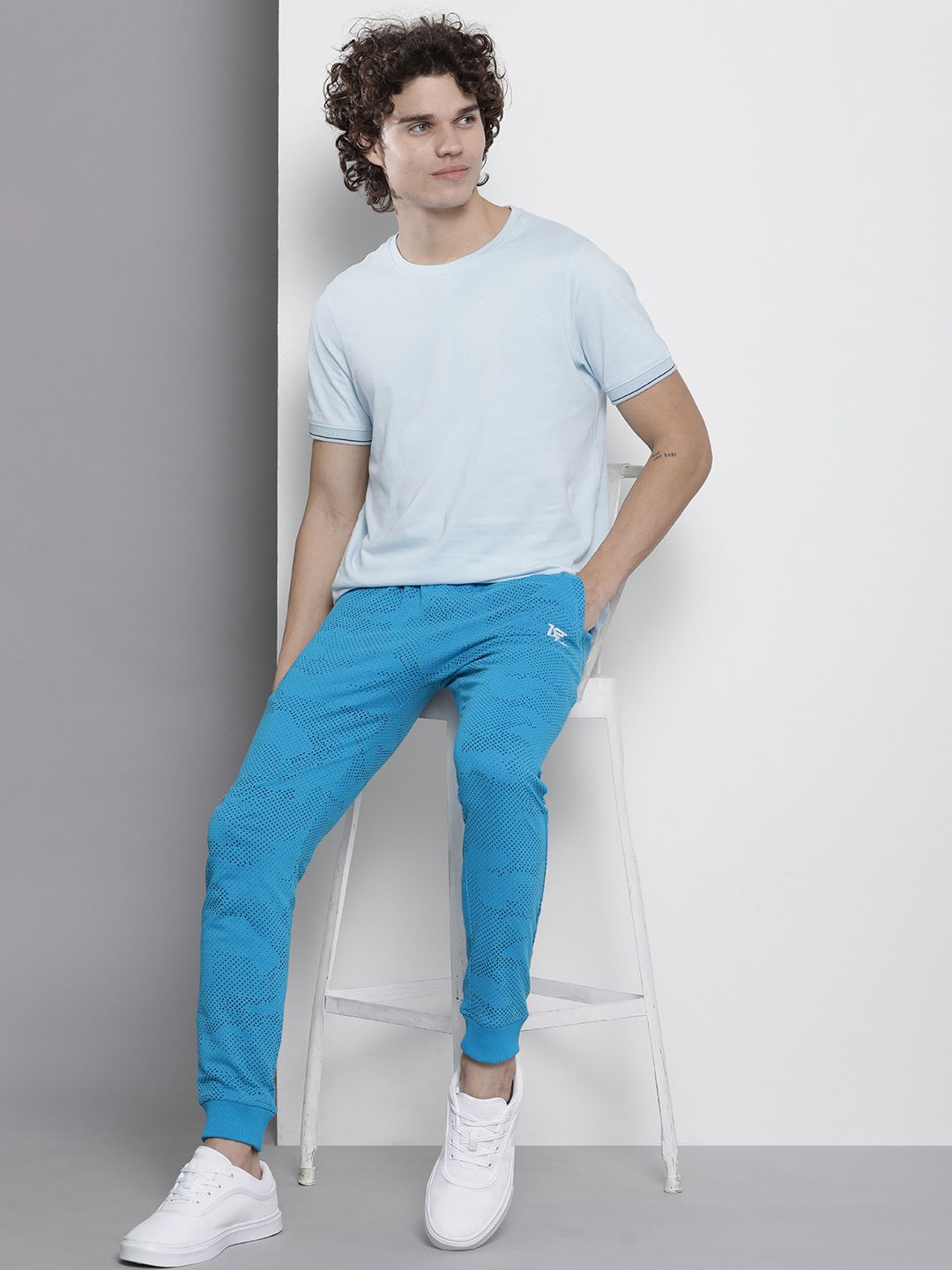 The Indian Garage Co Men Printed Slim Fit Joggers