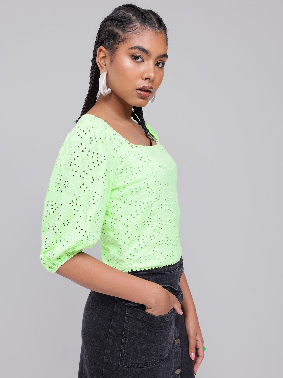 DressBerry Trendy Puff Sleeves Schiffli Top