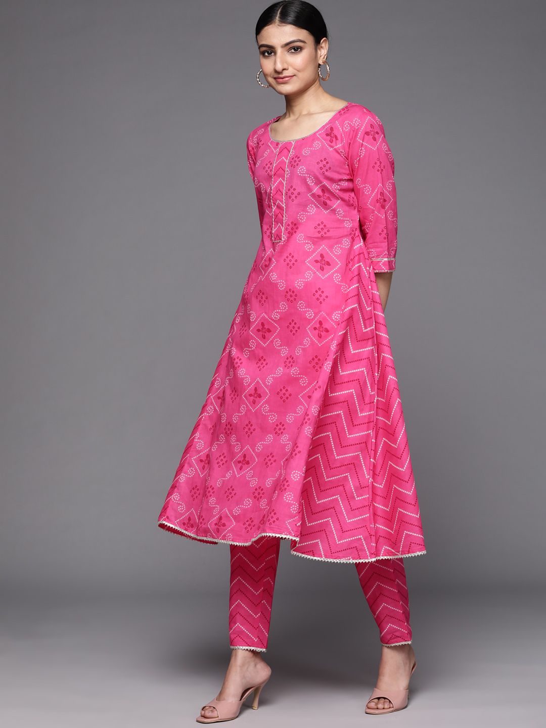 Libas Women Pink Bandhani Printed Gotta Patti Pure Cotton Kurta with Trousers & With Dupatta