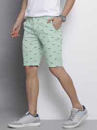 Seluar pendek Capton Chino yang dicetak oleh Green Green Green