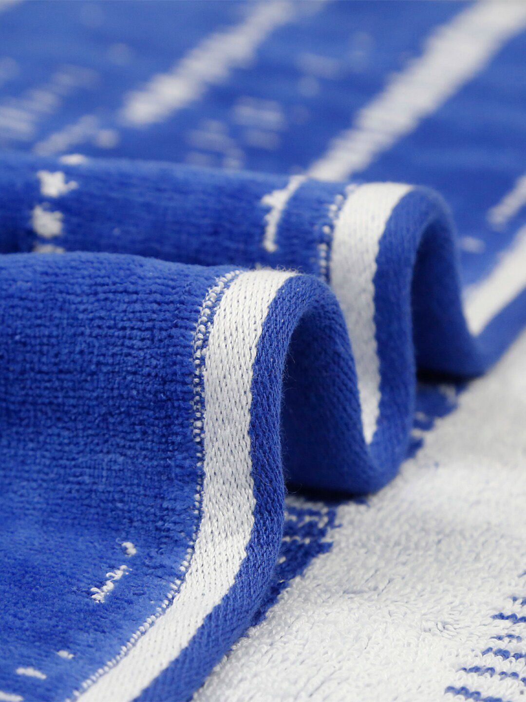 MYTRIDENT Blue & White Striped Printed Cotton 500 GSM Bath Towel