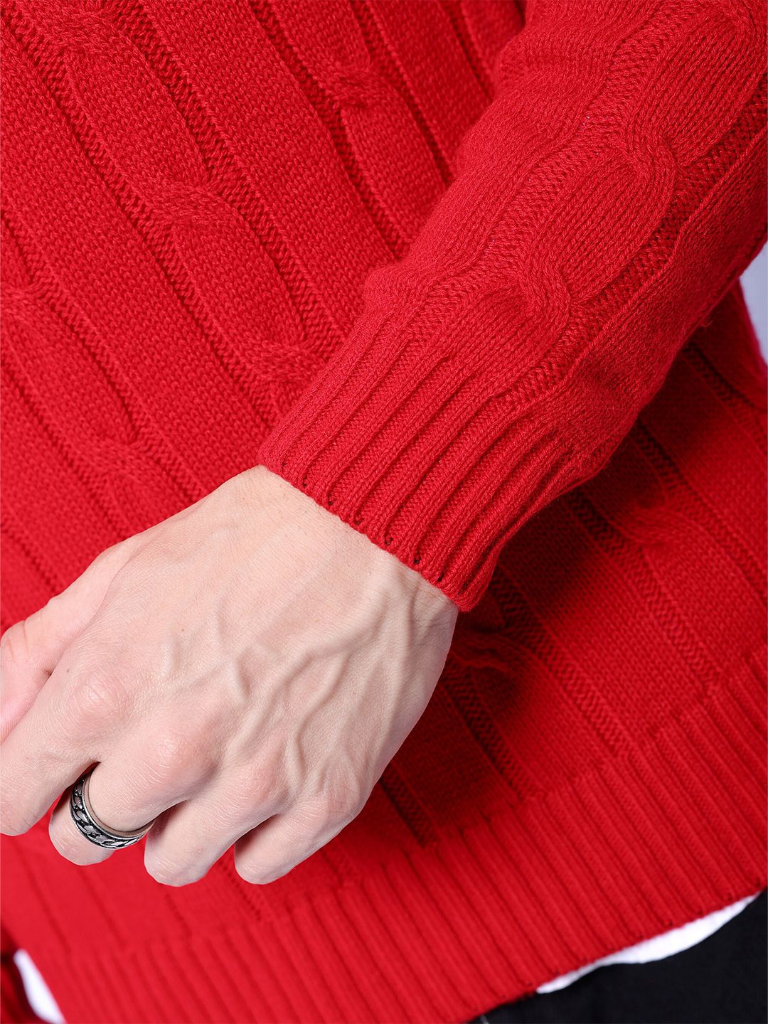 The Indian Garage Co Round Neck Cable Knit Pullover Sweater