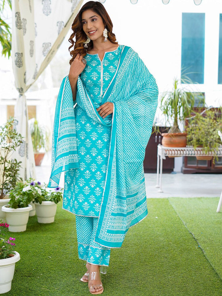 Kalini Floral Printed Lace Detail Kurta Kapas Murni Dengan Seluar & Dupatta