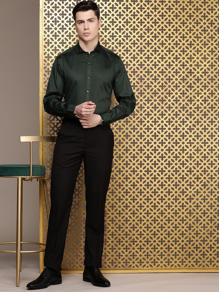 House of Pataudi Pure Cotton Pleated Wingtip Collar Party Shirt