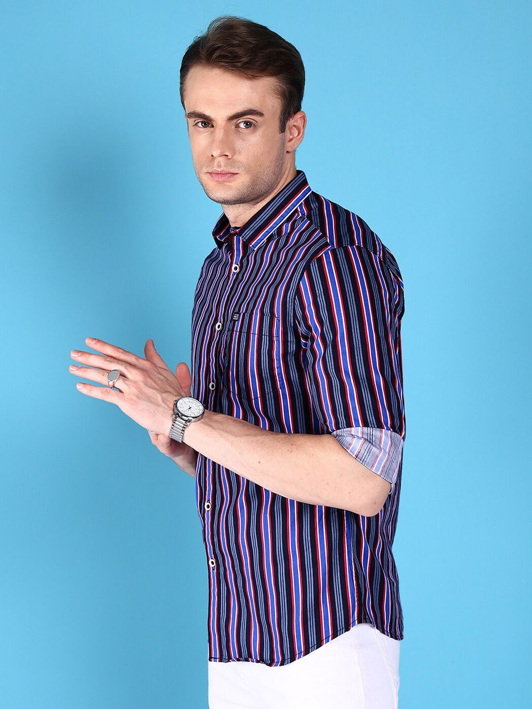 The Indian Garage Co Slim Fit Vertical Stripes Cotton Casual Shirt