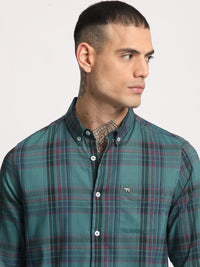 THE BEAR HOUSE Men Checked Slim Fit Button-Down Collar Casual Shirt