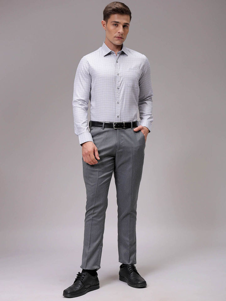 The Indian Garage Co. X Luxe Men Slim Fit Opaque Checked Formal Shirt