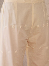 Indo Era Women Floral Embroidered Thread Work Kurta