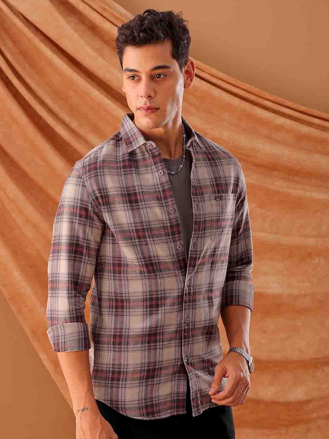 The Indian Garage Co. Spread Collar Slim Fit Tartan Checks Cotton Casual Shirt