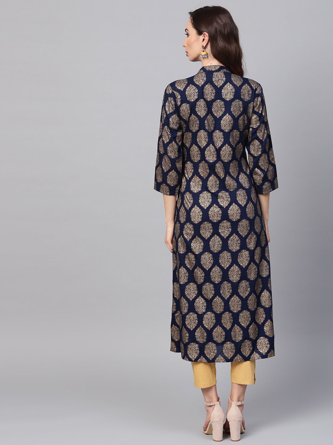 SOJANYA Women Navy Blue & Golden Foil Print Kurta Lurus