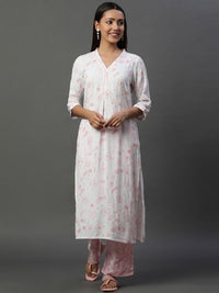 AURELIA  Floral Printed V-Neck Three-Quarter Sleeves Straight Kurta