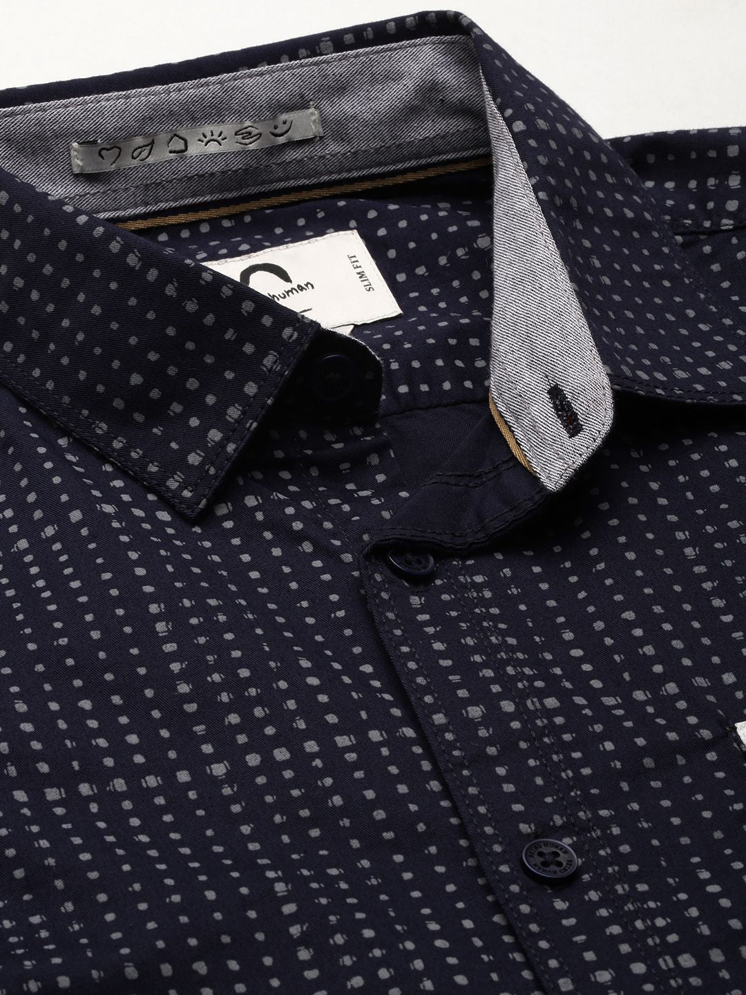 Menjadi Lelaki Manusia Slim Sesuai Kaos Cuti Bercetak