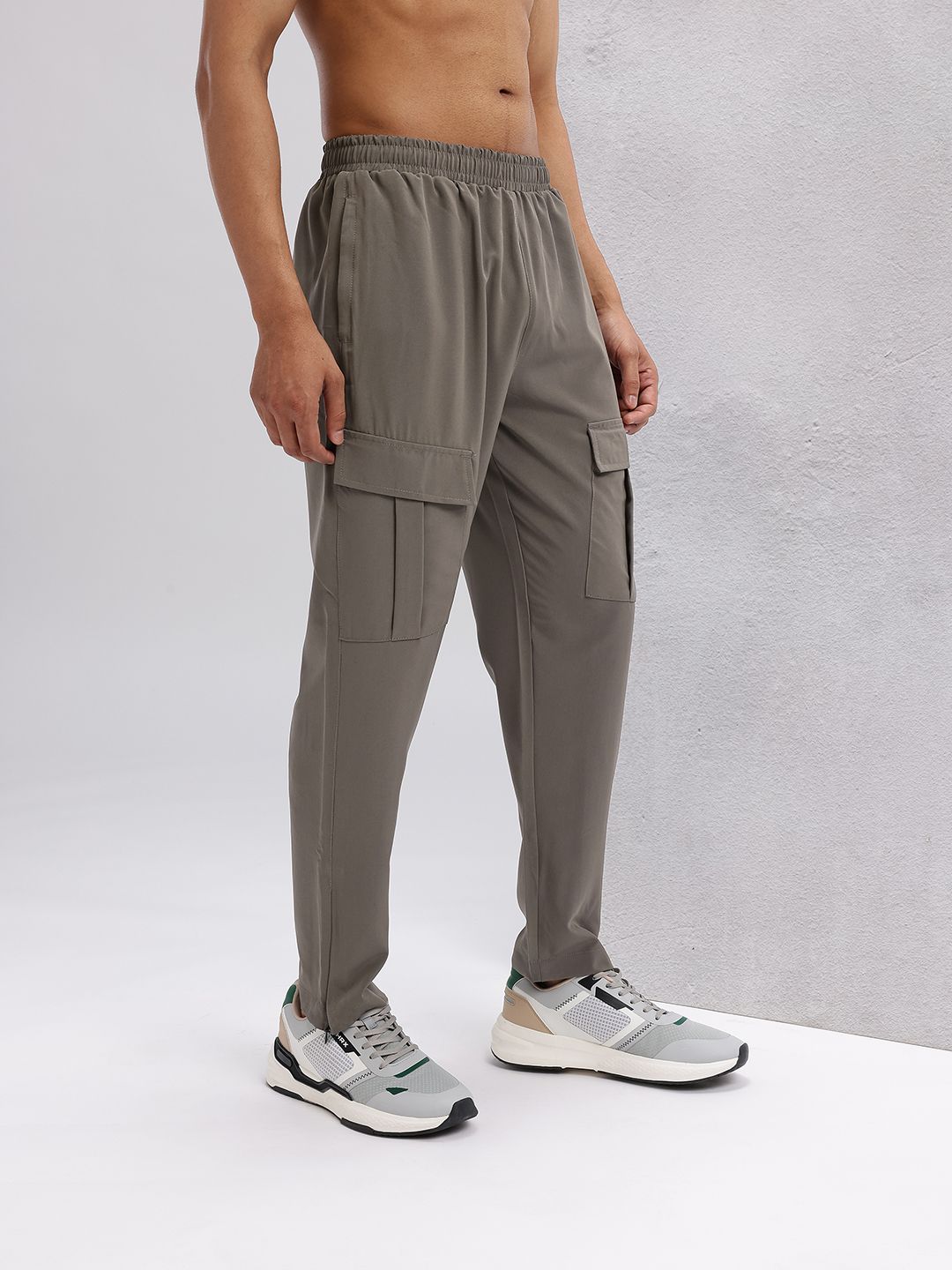 HRX by Hrithik Roshan Men Rapid-Dry Training Cargos
