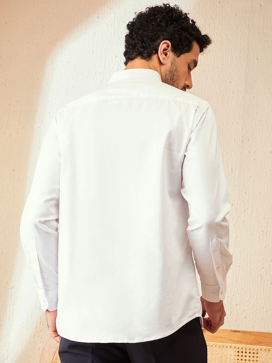 DENNISON Smart Spread Collar Casual Shirt