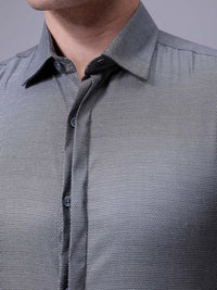 The Indian Garage Co. X Luxe Men Slim Fit Cutaway Collar Textured Formal Shirt