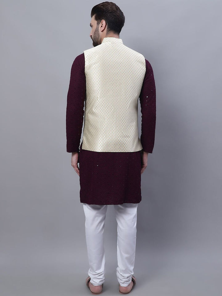SOJANYA Motif Etnik Lelaki Sulam Kurta Kapas Tulen Dengan Kurta Churidar & Nehru