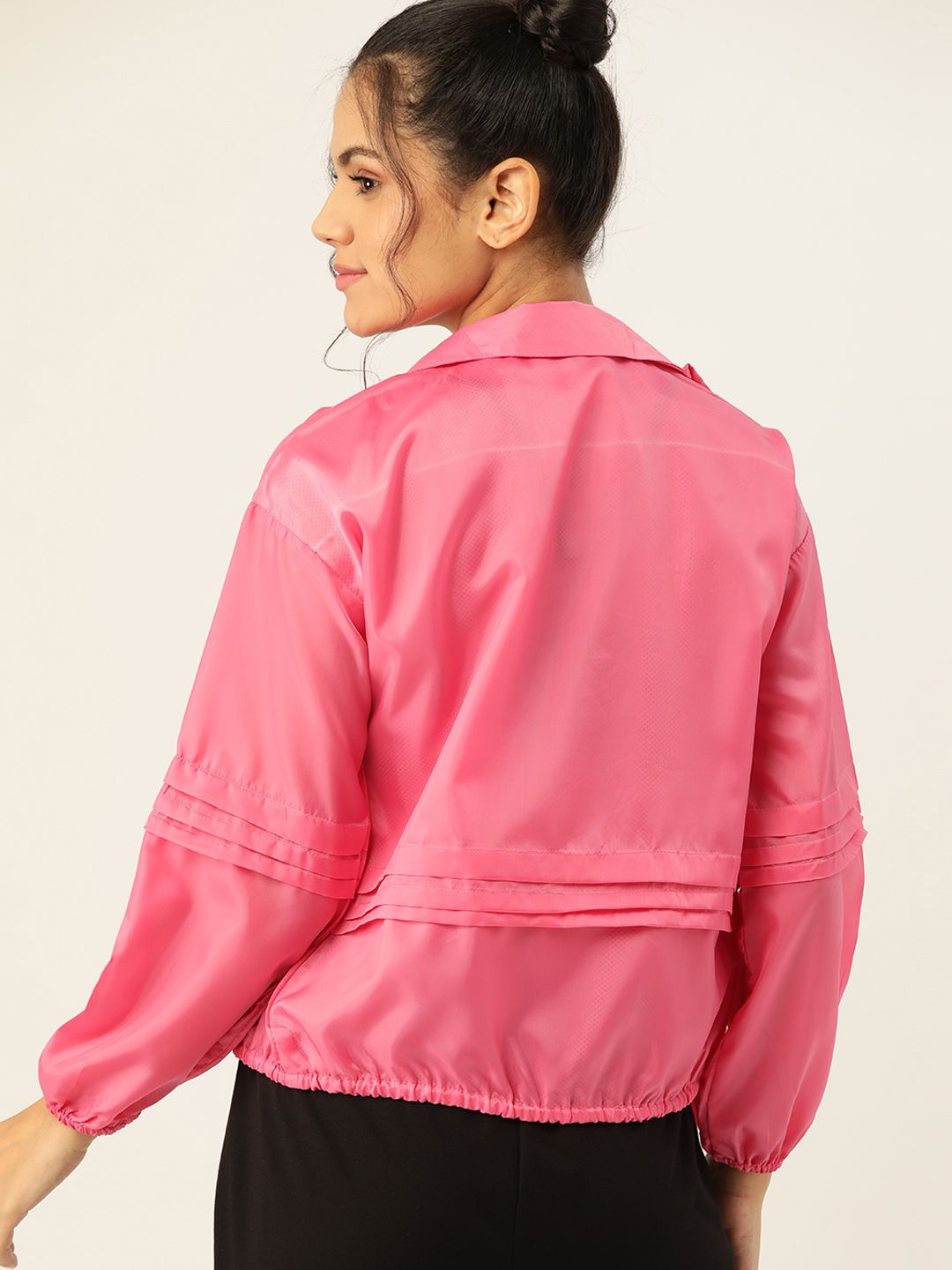 DressBerry Women Pink Solid Lightweight Sporty Jacket