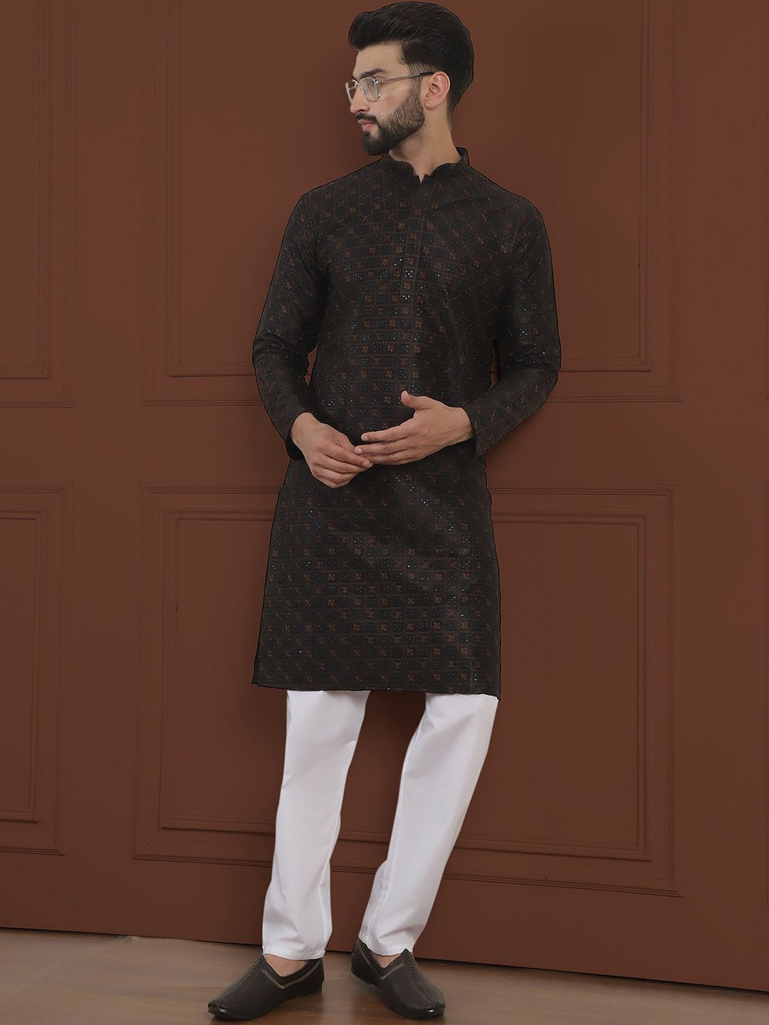 SOJANYA LUXE Floral Embroidered Sequinned Mandarin Collar Cotton Silk Straight Kurta