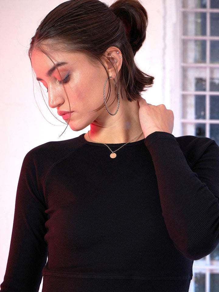SASSAFRAS Black Crop Top