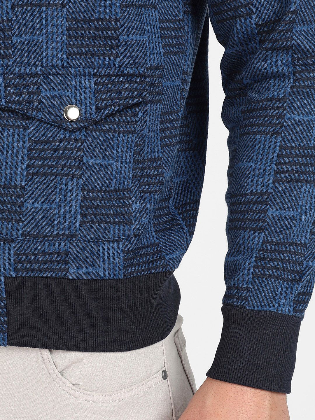 Kampus Sutra Men Blue memeriksa jaket windcheater