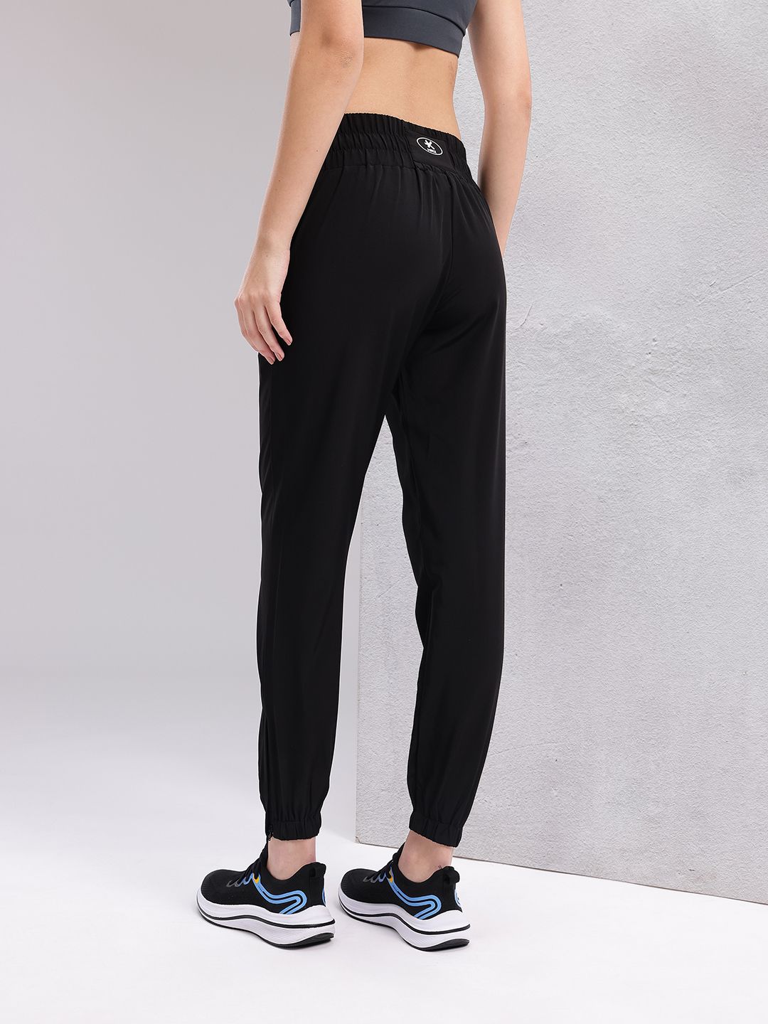 HRX by Hrithik Roshan Woman Rapid-Dry Training Joggers