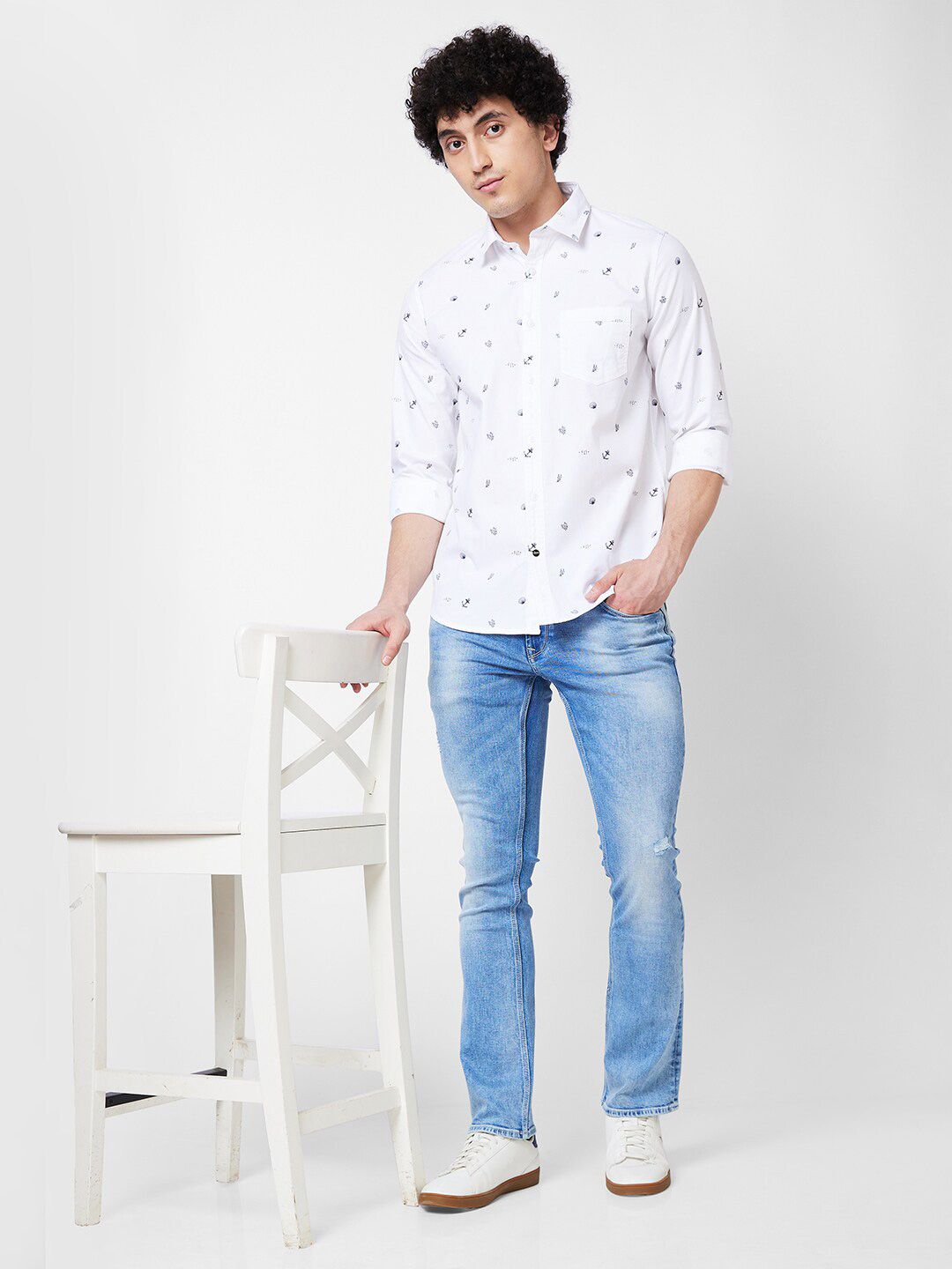 SPYKAR Long Sleeves Regular Fit Pure Cotton Opaque Printed Casual Shirt