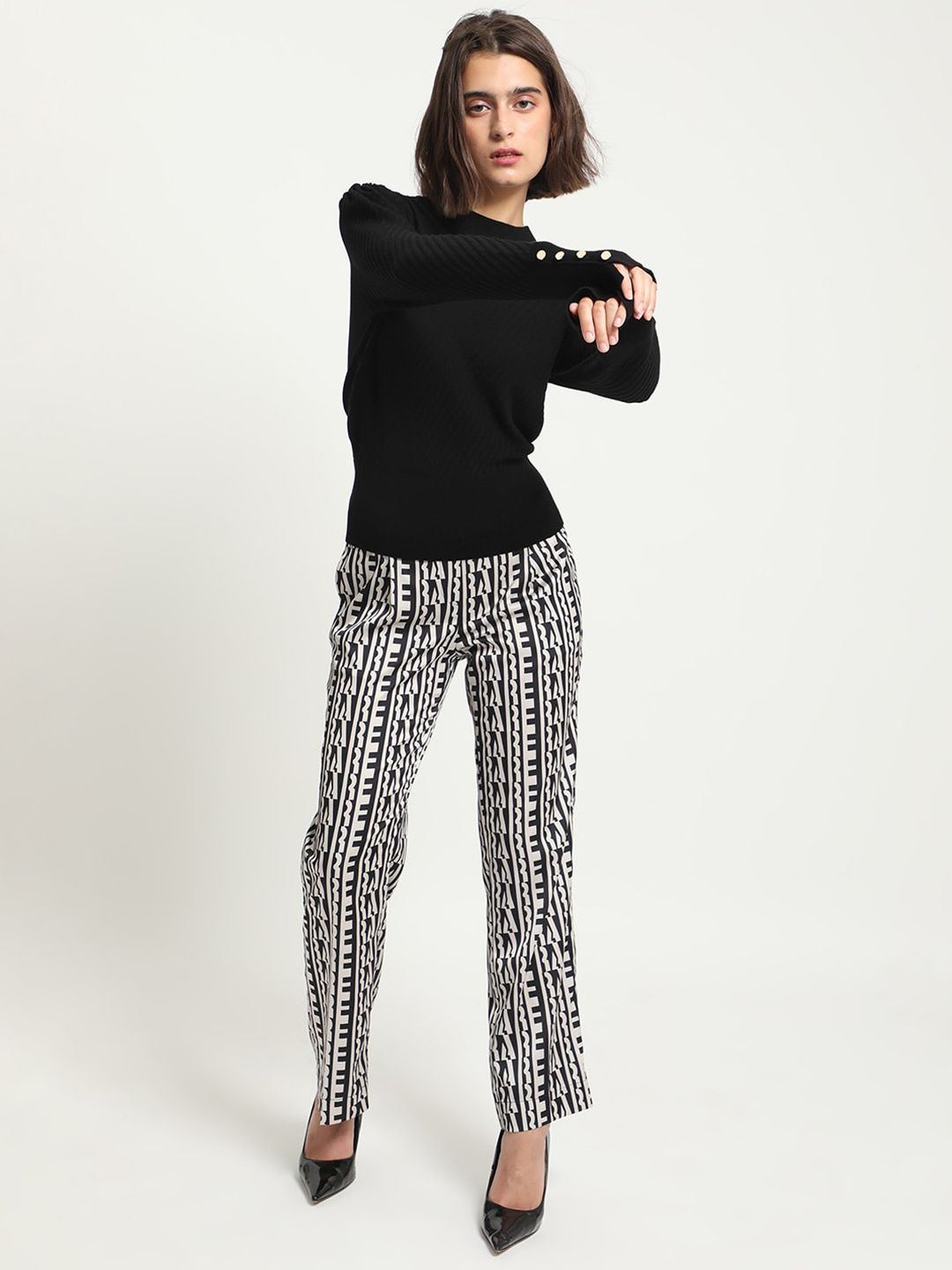 RAREISM Turtle Neck Knitted Pullover with Cuff Detail