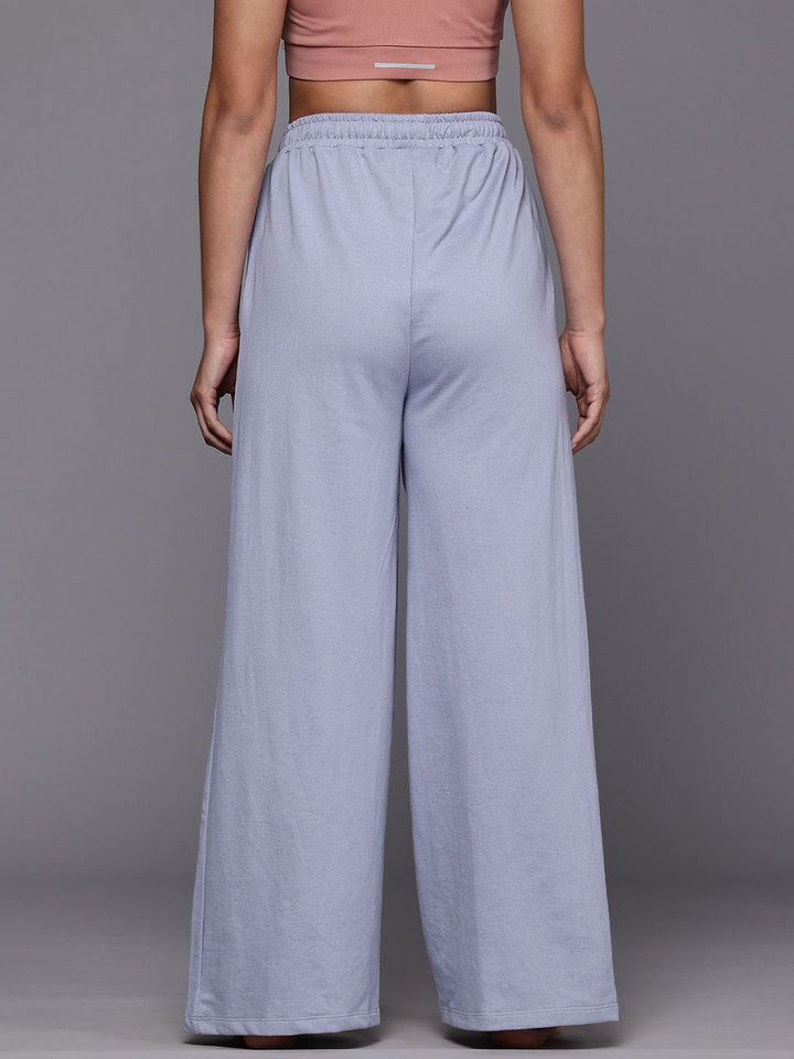 HRX by Hrithik Roshan Women Solid Piping Detailed Yoga Trackpants