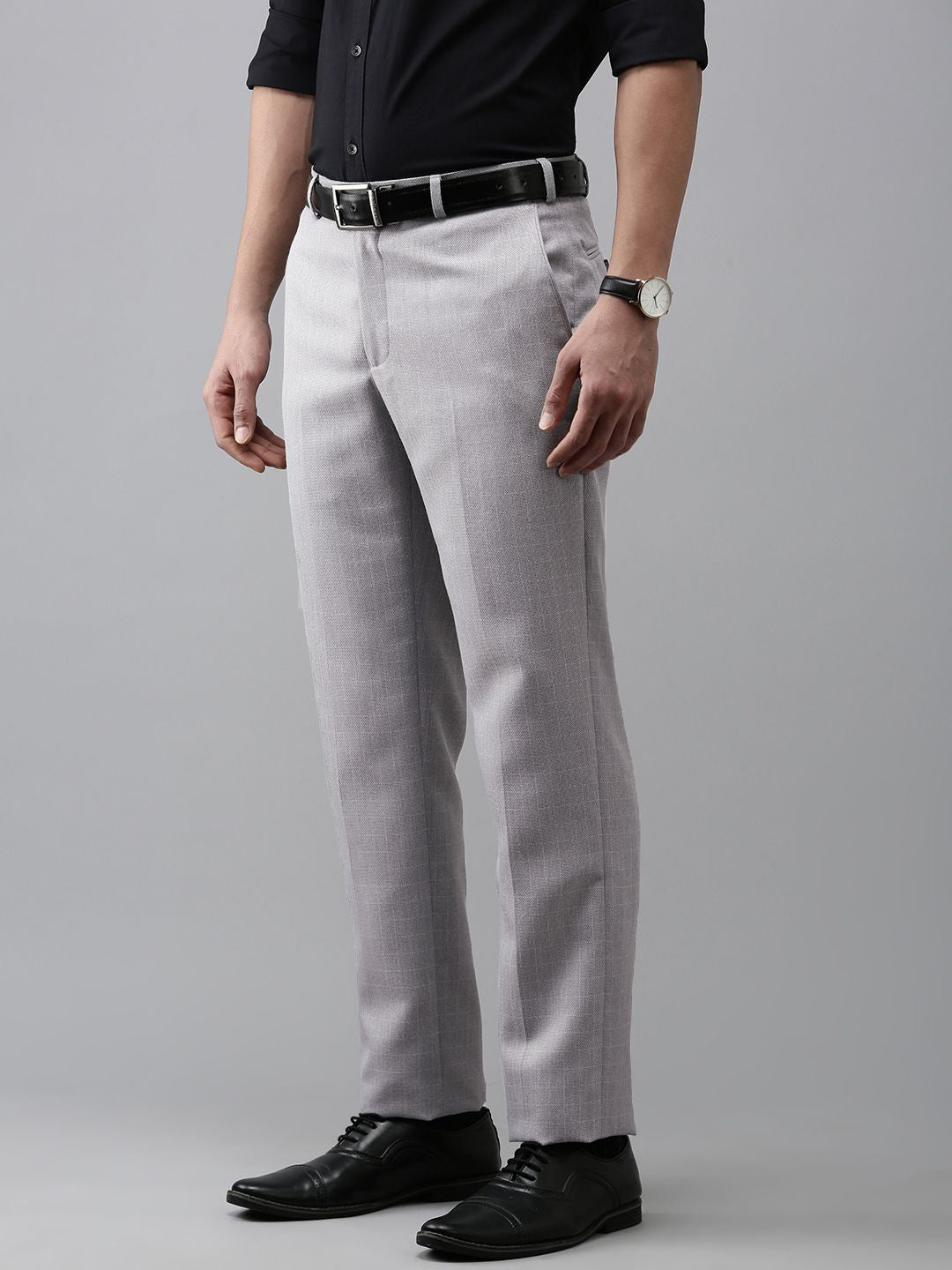 Park Avenue Men Regular Fit Checked Formal Trousers