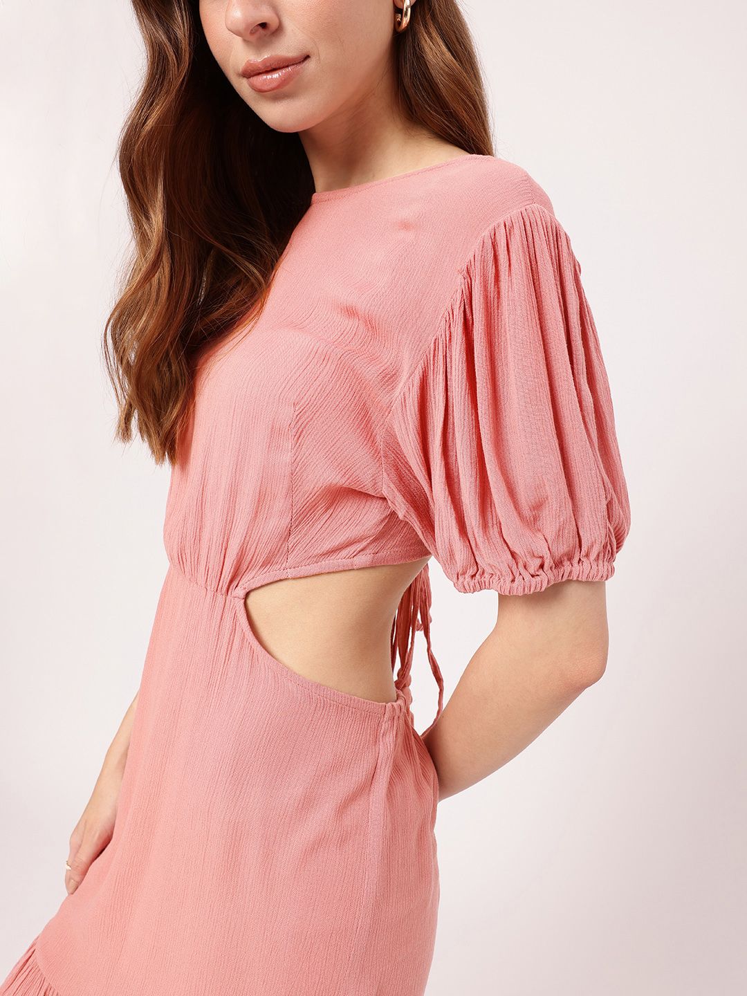 Edgy Cute Touch Puff Sleeves Cut-Outs Styled Back Sheath Mini Dress