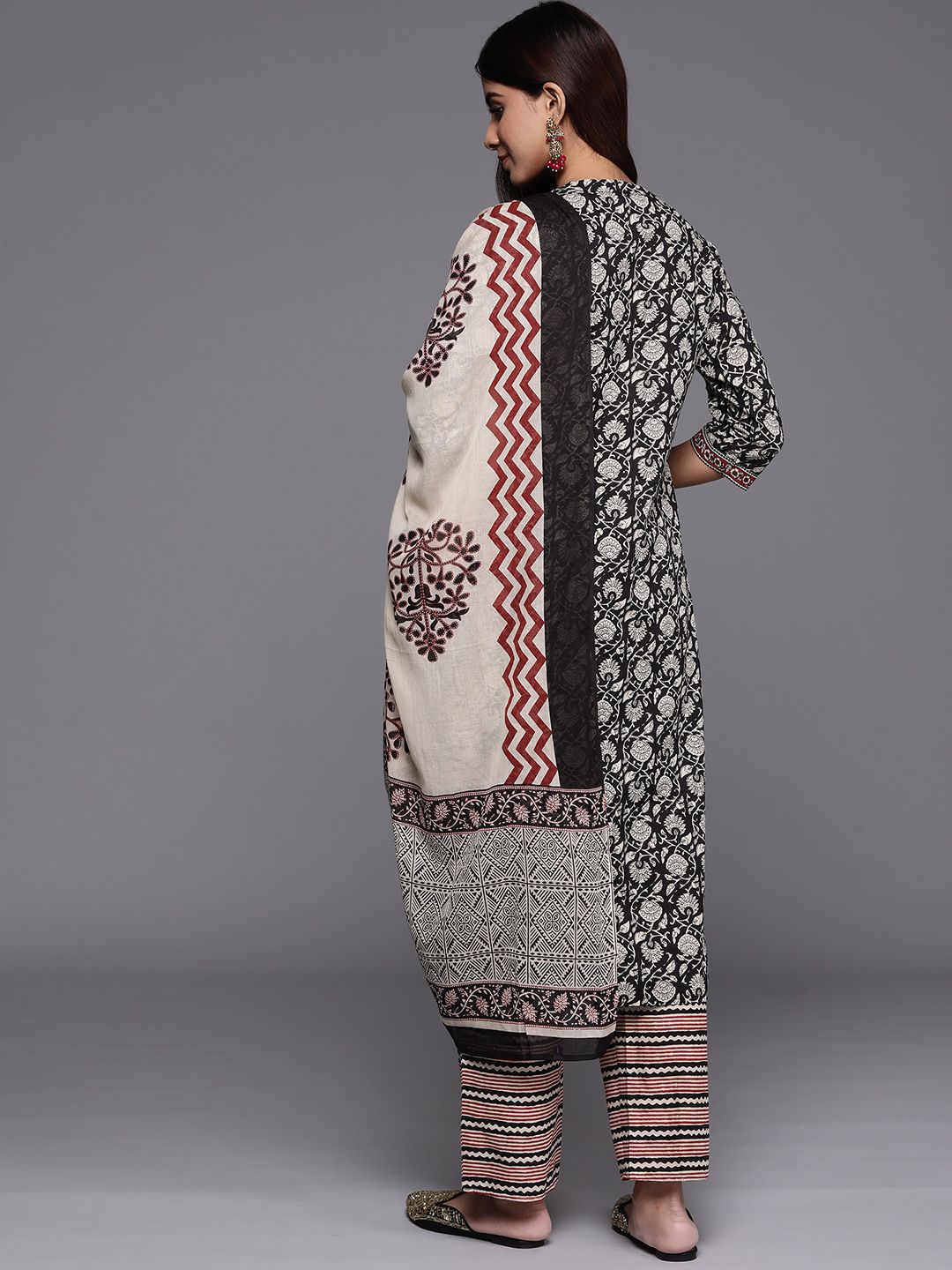 Libas Women Floral Printed Regular Pure Cotton Kurta with Palazzos & Dupatta