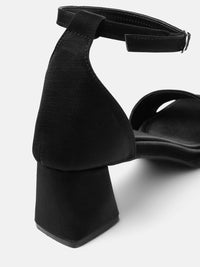 Lino Perros Mid-Top Block Heels