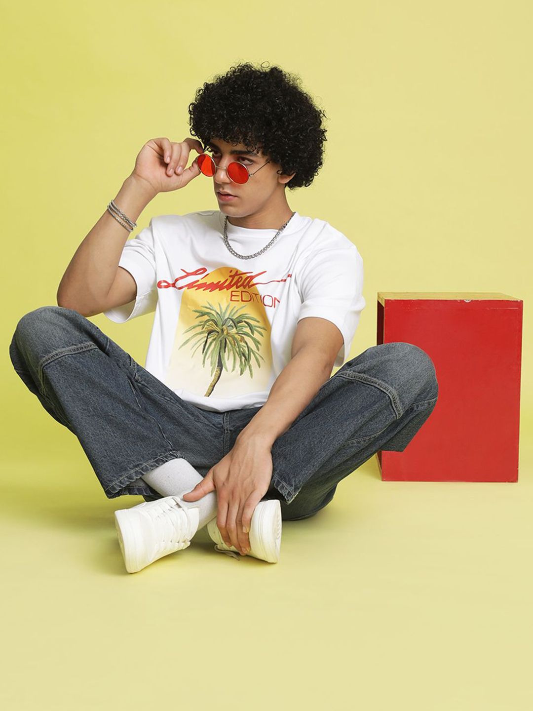 Bene Kleed Men Graphic Printed Round Neck Cotton T-shirt
