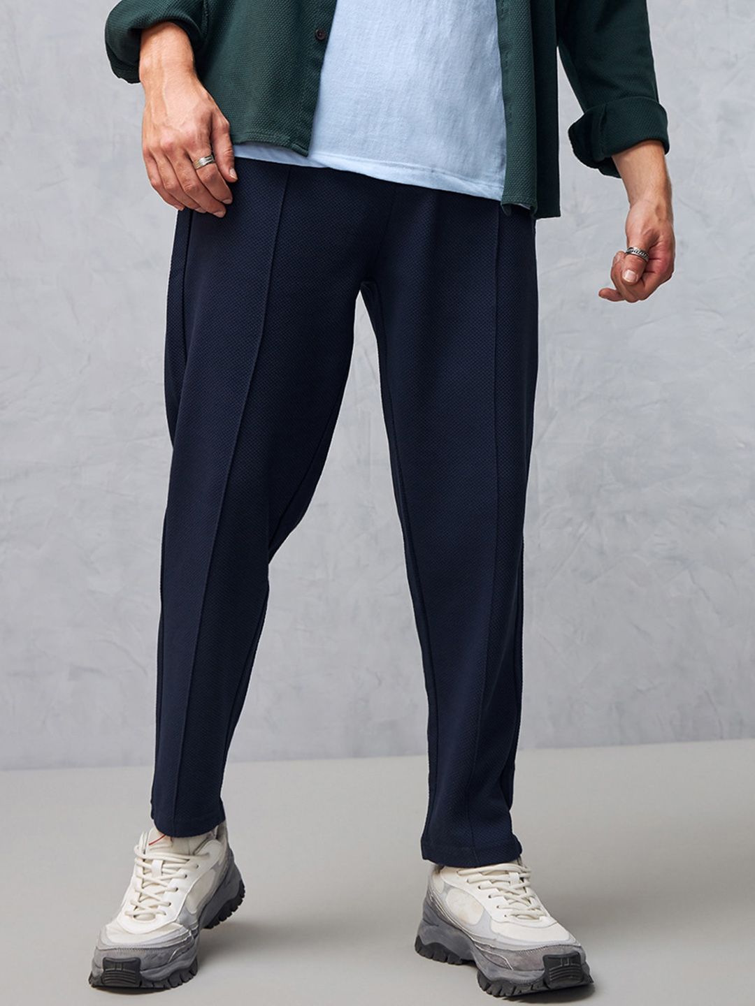 Bewakoof Men Track Pants