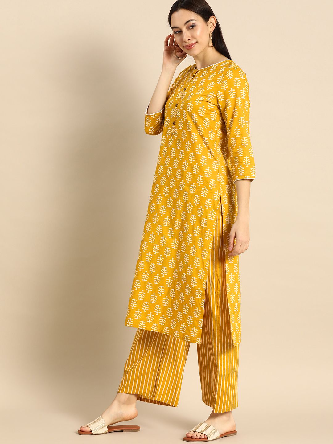 Anouk Women Yellow & White Printed Kurta with Palazzos