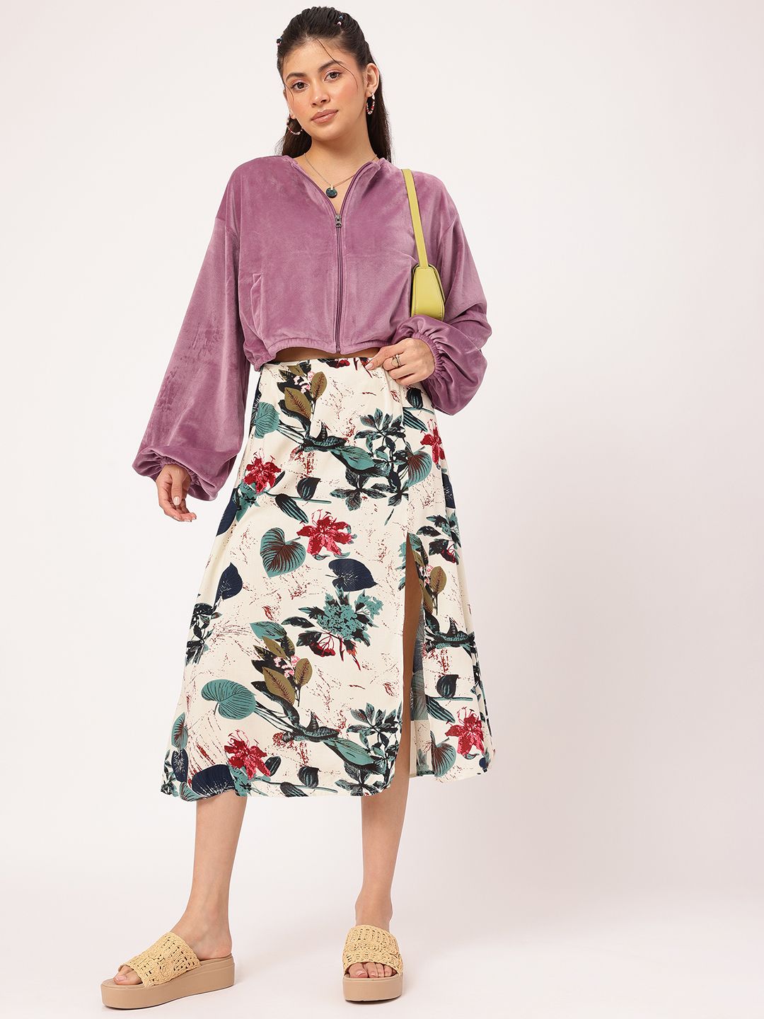 DressBerry Free-Spirit Fit Velour Finish Dramatic Puff Sleeves Crop Jacket