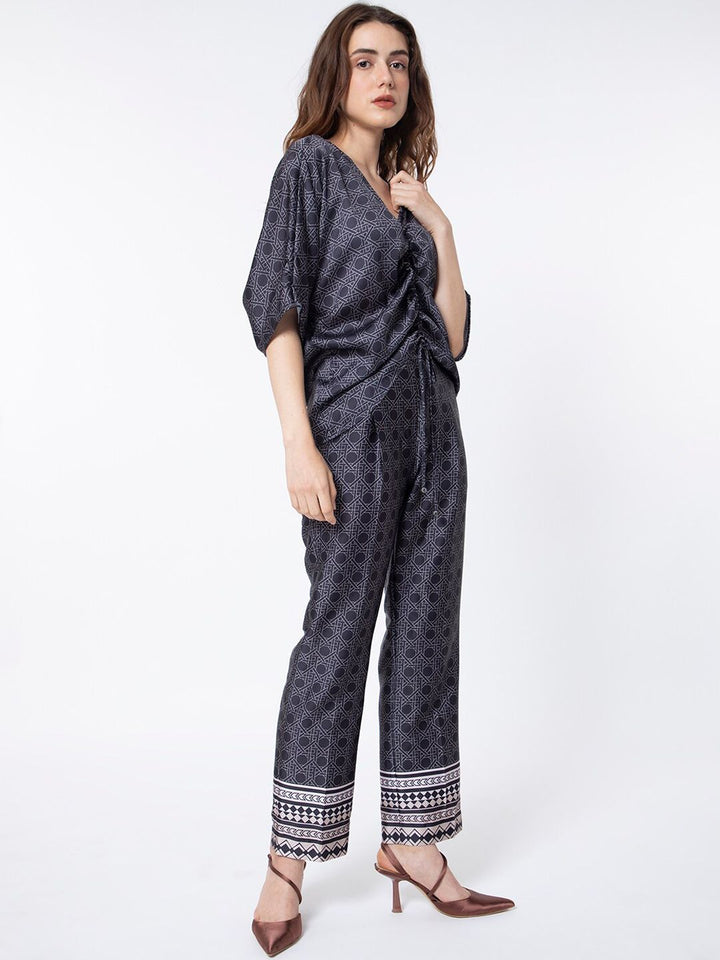 RAREISM Women Geometric Printed Slim Fit Pleated Trousers