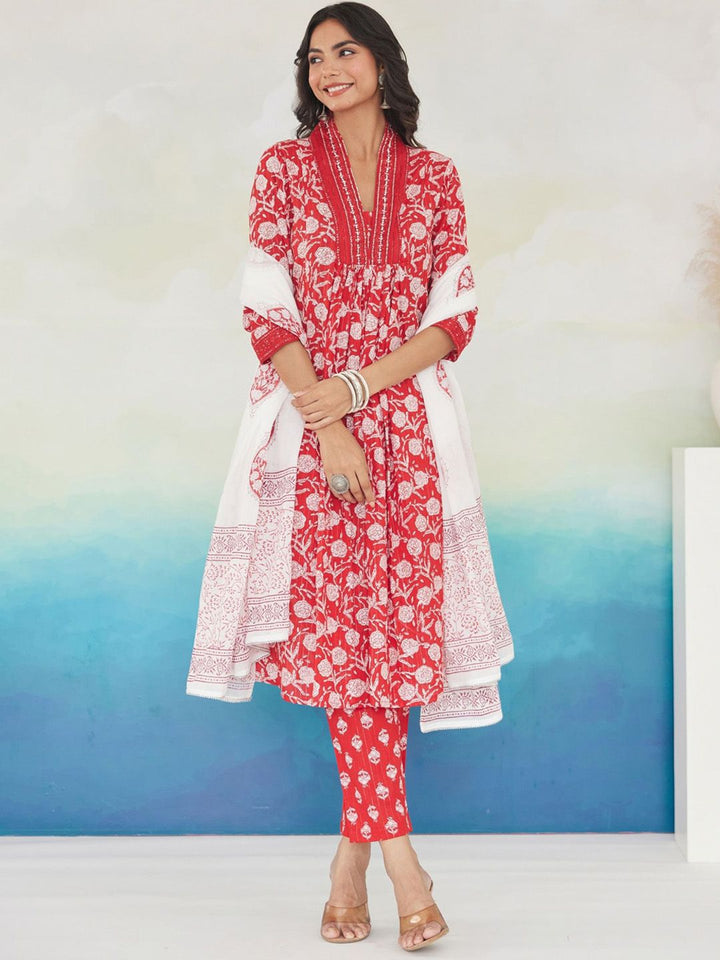 Indo Era Women Floral Printed Pleated Beads and Stones Pure Cotton Kurta with Trousers & With Dupatta