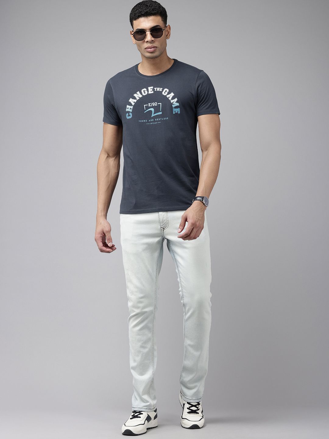 SPYKAR Typography Printed Pure Cotton Slim Fit T-shirt