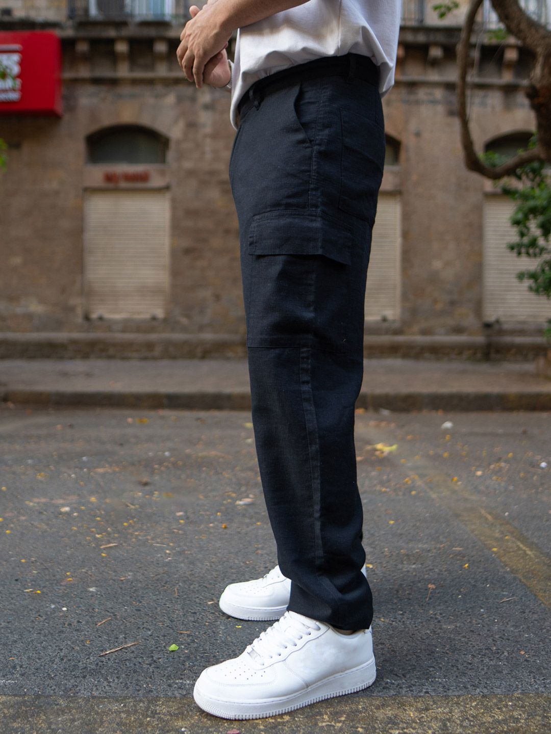 Powerlook Men Black Cotton Contrast Cargo Pant