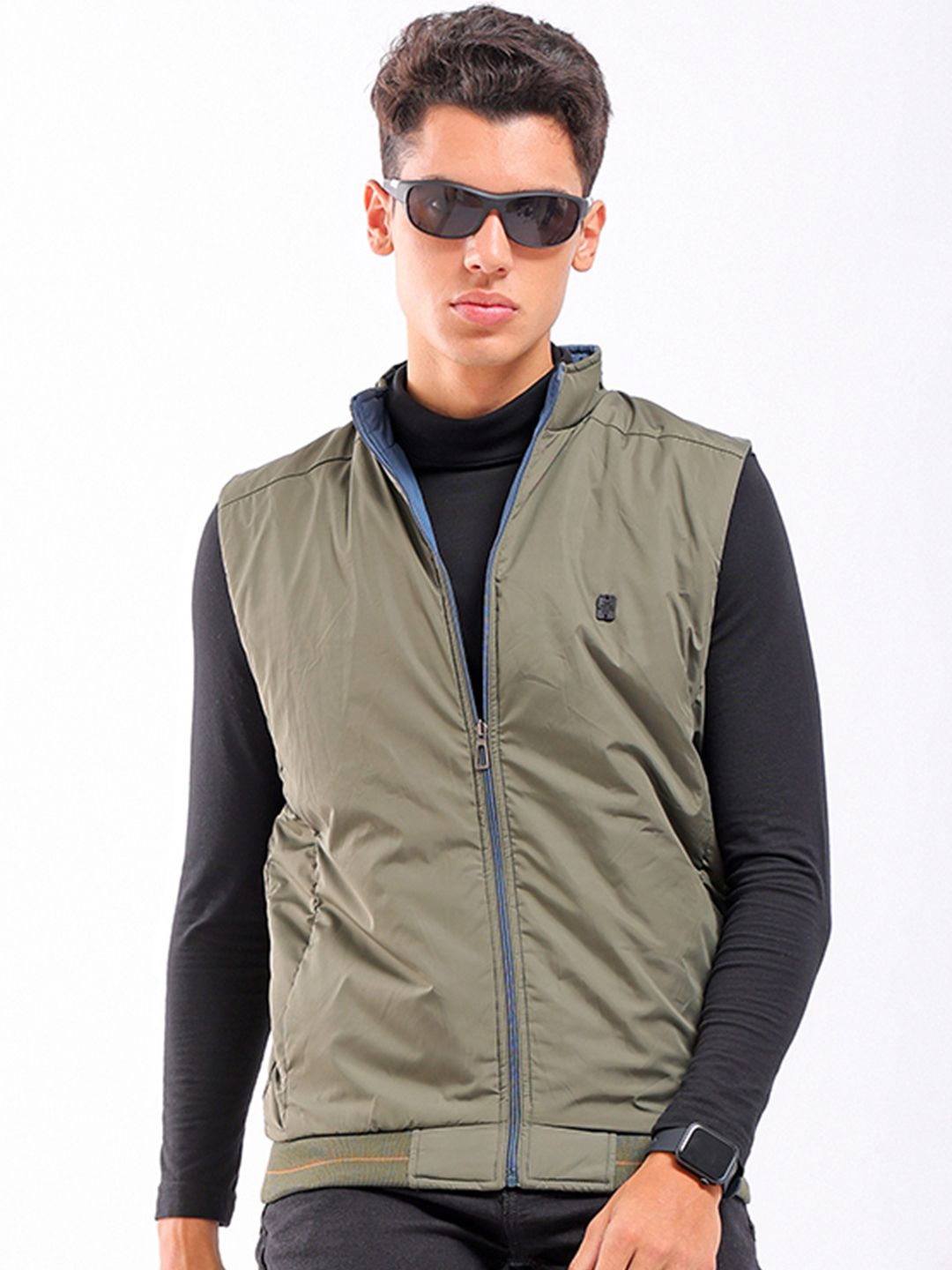 The Indian Garage Co Men Sleeveless Zip-Front Reversible Bomber Jacket