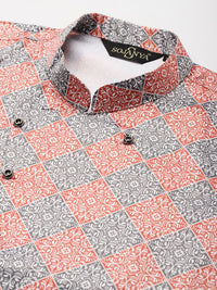 SOJANYA Men Grey & Rust Orange Kurta with Churidar
