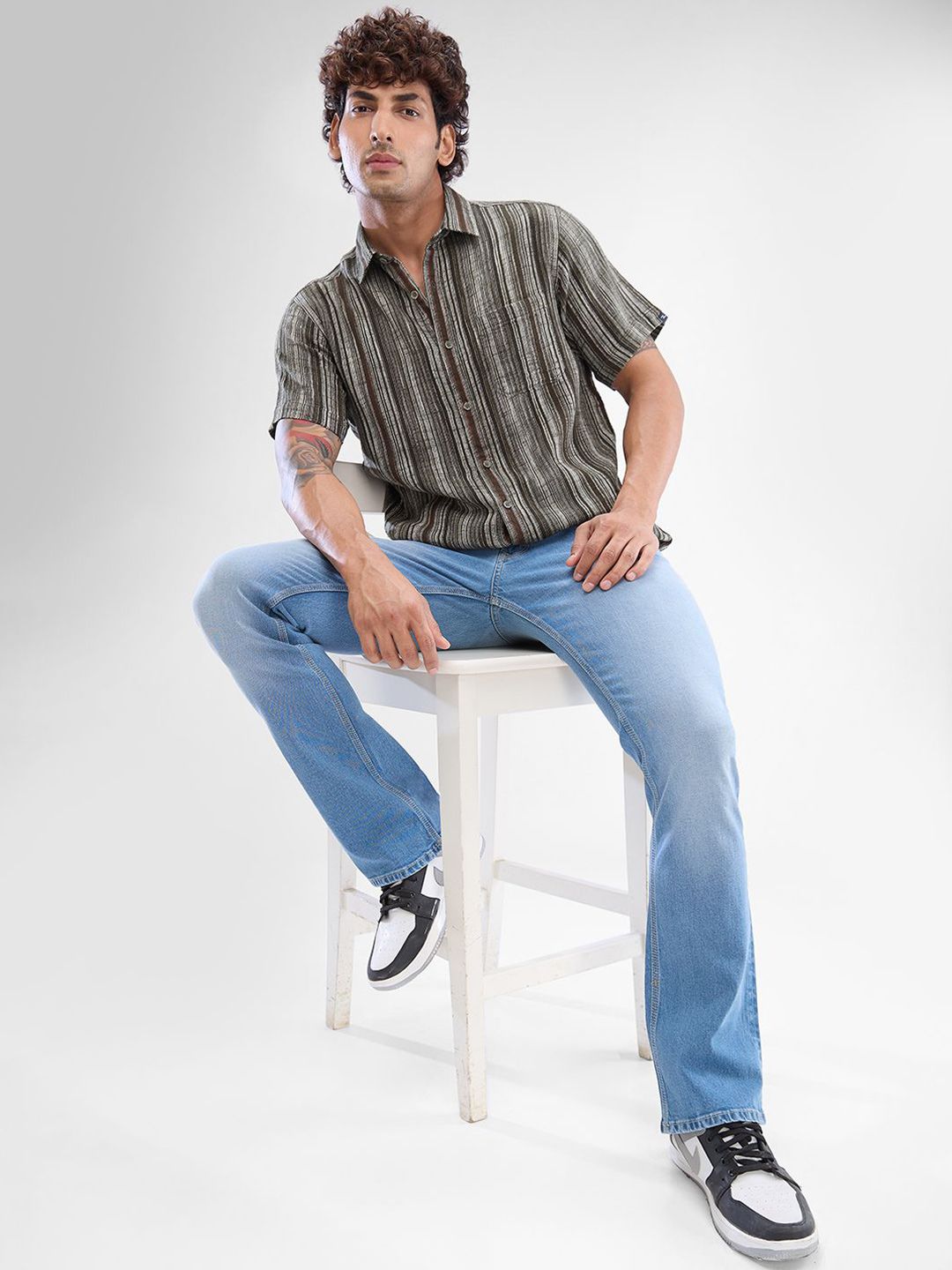 SPYKAR Men Slim Fit Striped Casual Shirt