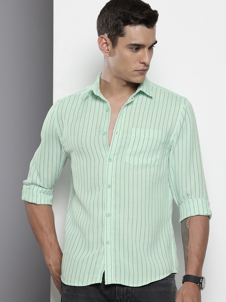 The Indian Garage Co Slim Fit Opaque Striped Casual Shirt