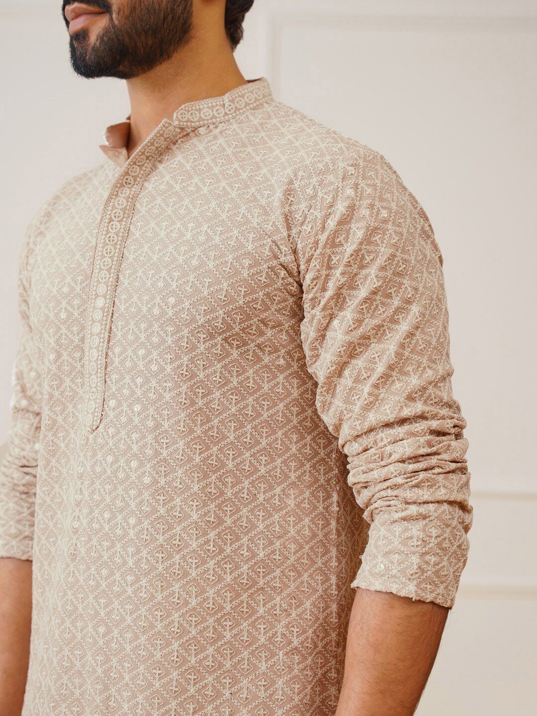 Jompers Embroidered Regular Thread Work Pure Cotton Kurta with Pyjamas