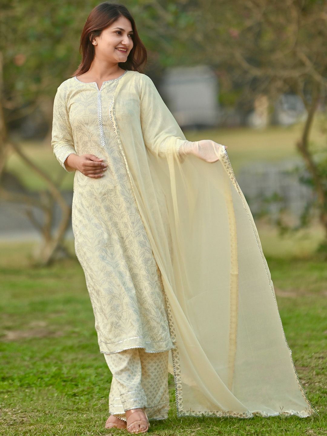 Libas Women Yellow & Silver-Coloured Cotton Printed Kurta with Palazzos & Dupatta