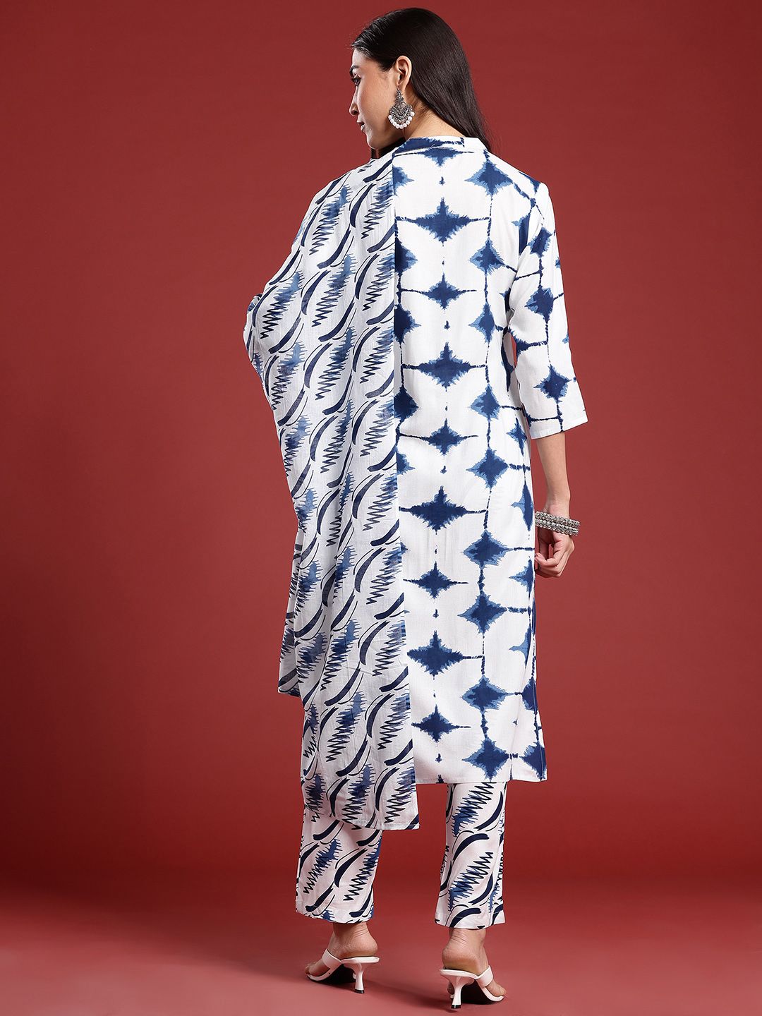 Anouk Tie & Dye Band Collar Straight Kurta with Trousers & Dupatta