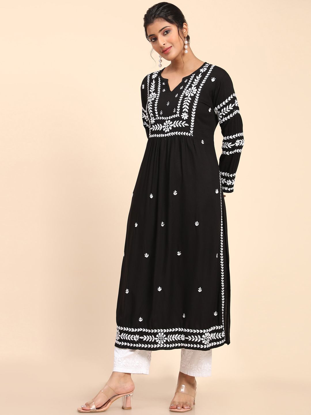 HOUSE OF KARI Women Black Thread Work Kurta