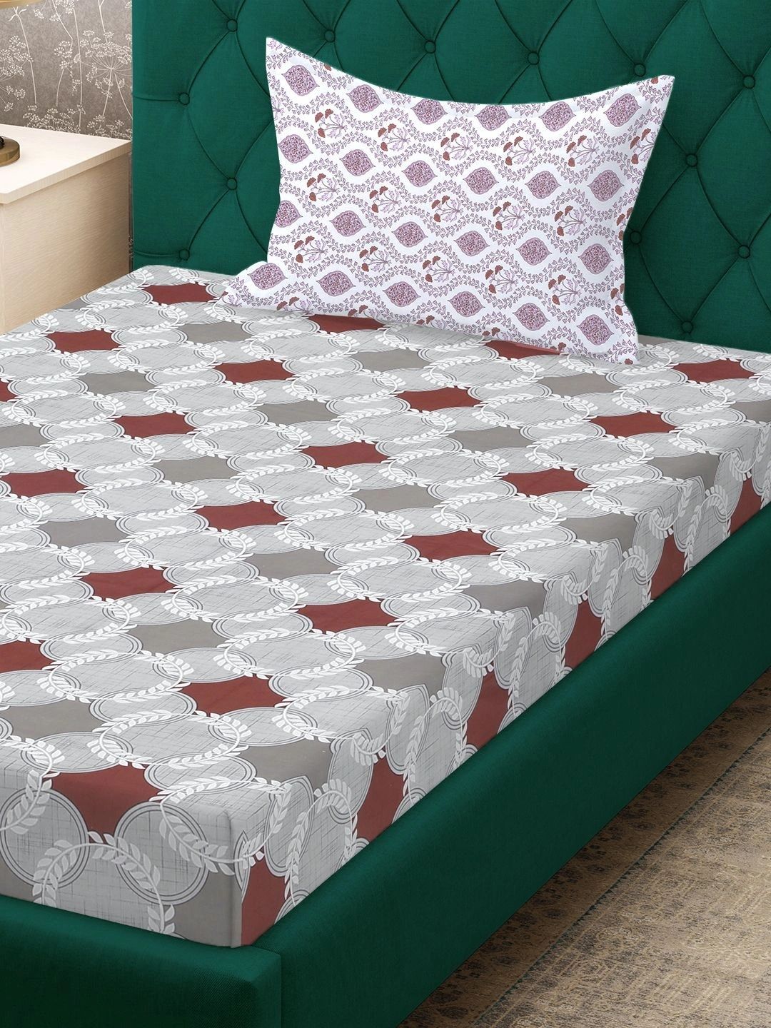 Moda Rapido X KLOTTHE Grey & Maroon Geometric 400 TC Single Bedsheet with 1 Pillow Covers